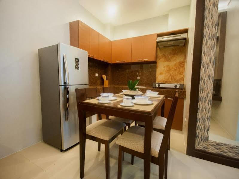 Nf Suites Davao Екстер'єр фото