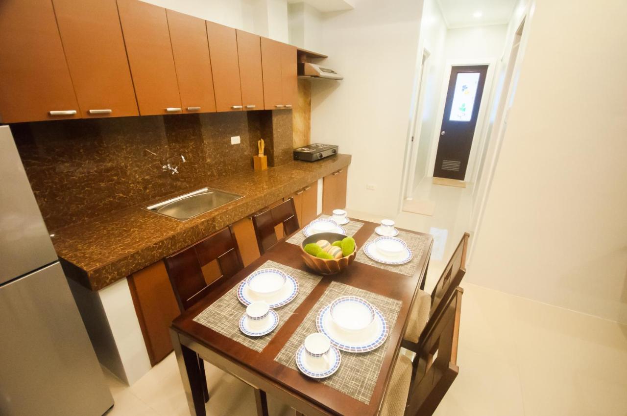 Nf Suites Davao Екстер'єр фото